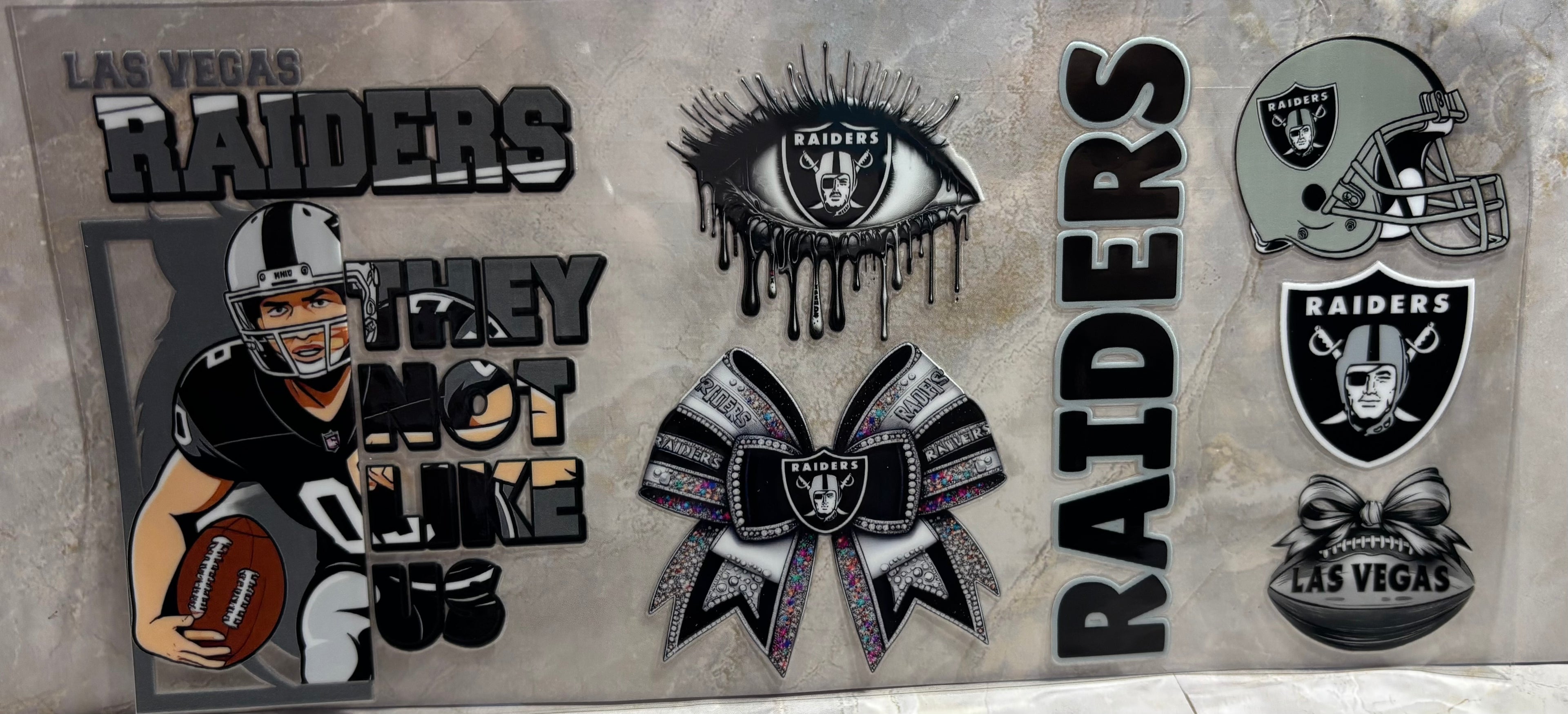 Raiders (3)
