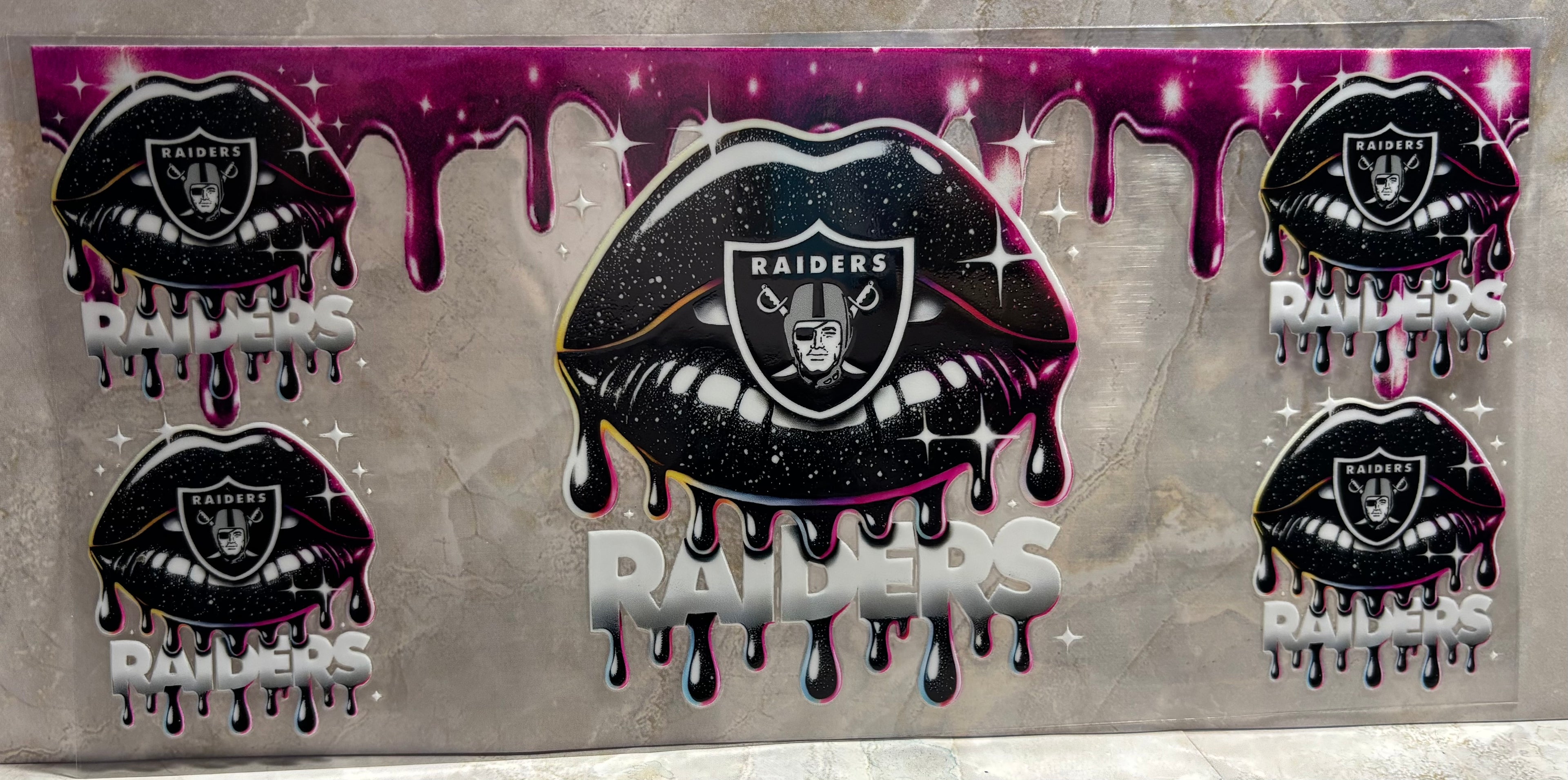 Raiders (1)