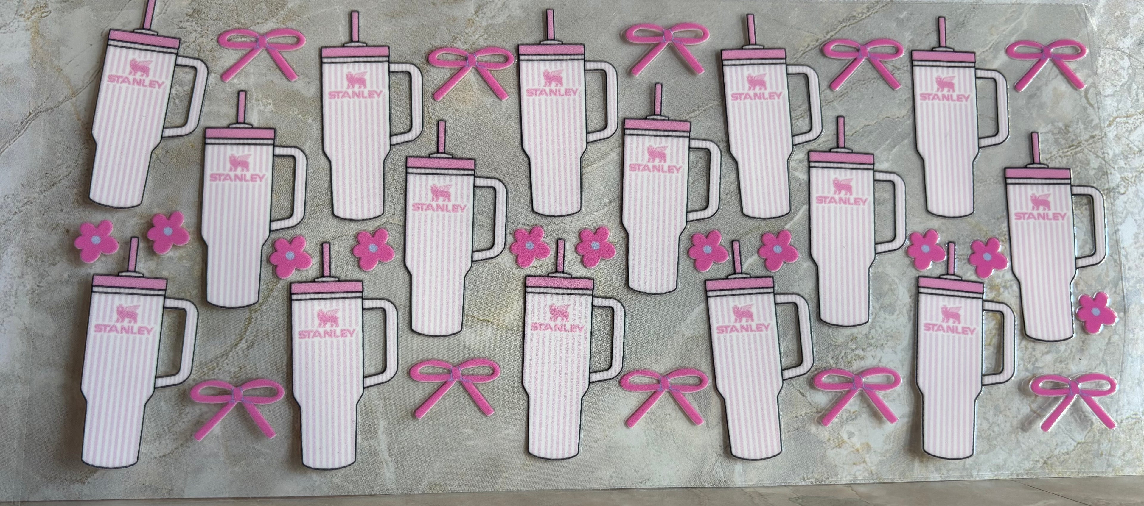 Cups (1)
